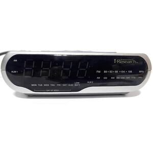 Emerson Research Alarm Clock Radio CKS1851 Smart Set Auto Clock System Electric